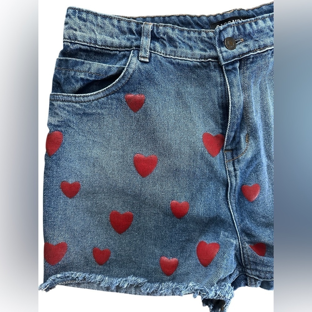 Sassafras Heart-Print Denim Shorts – Women’s L - Picture 4 of 9